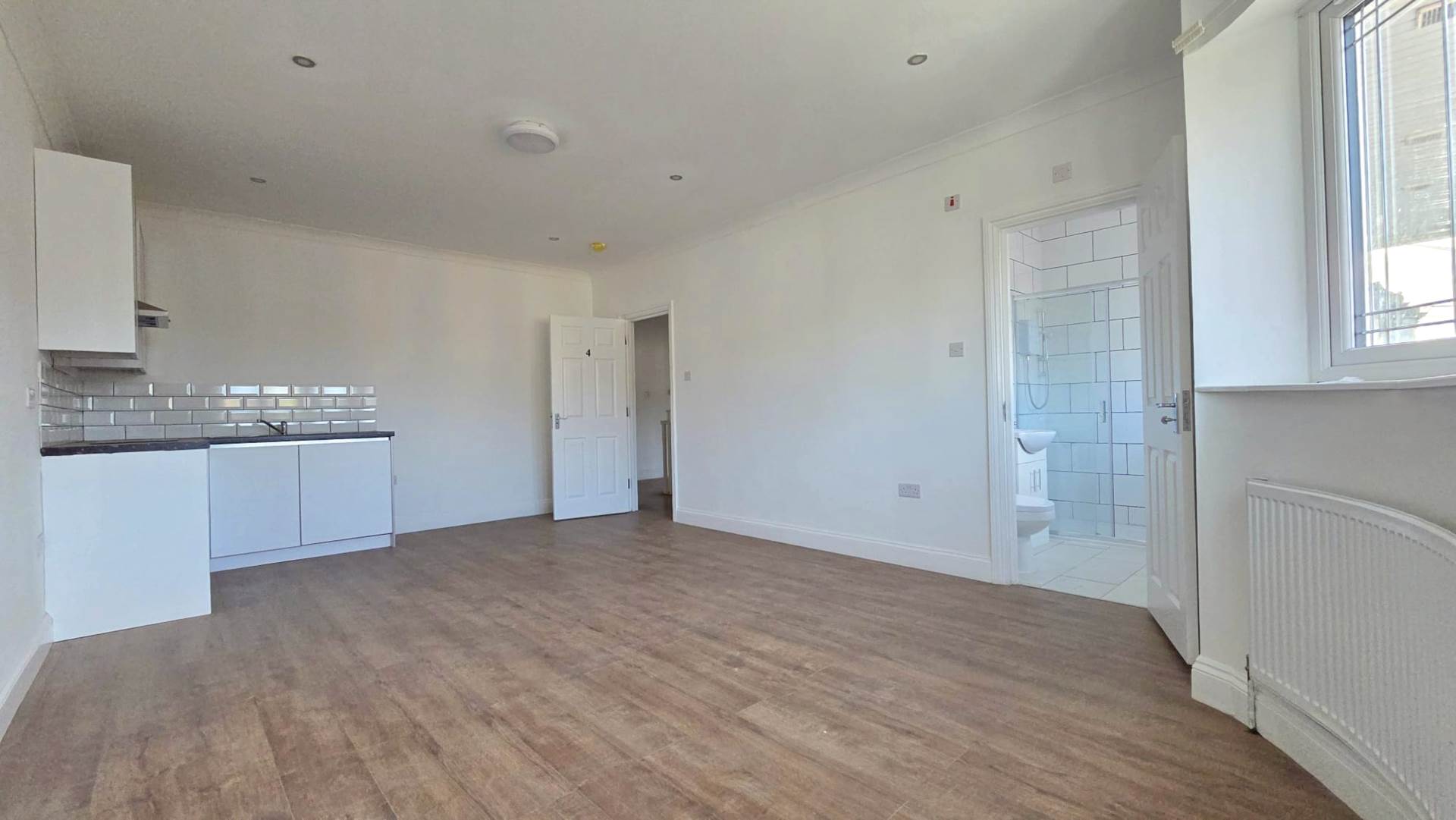 Leyswood Drive, Ilford, IG2 7JE, Image 5