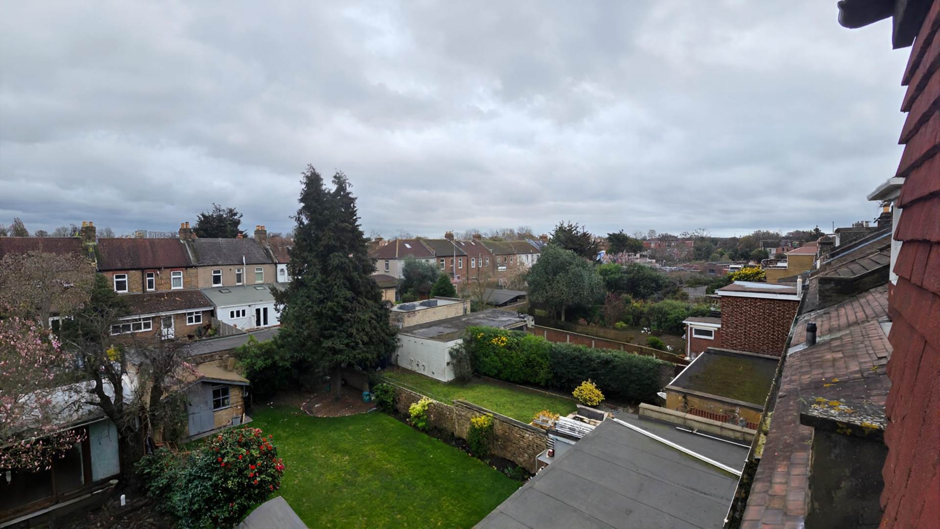 Aberdour Rd, Seven Kings, IG3 9SA, Image 33