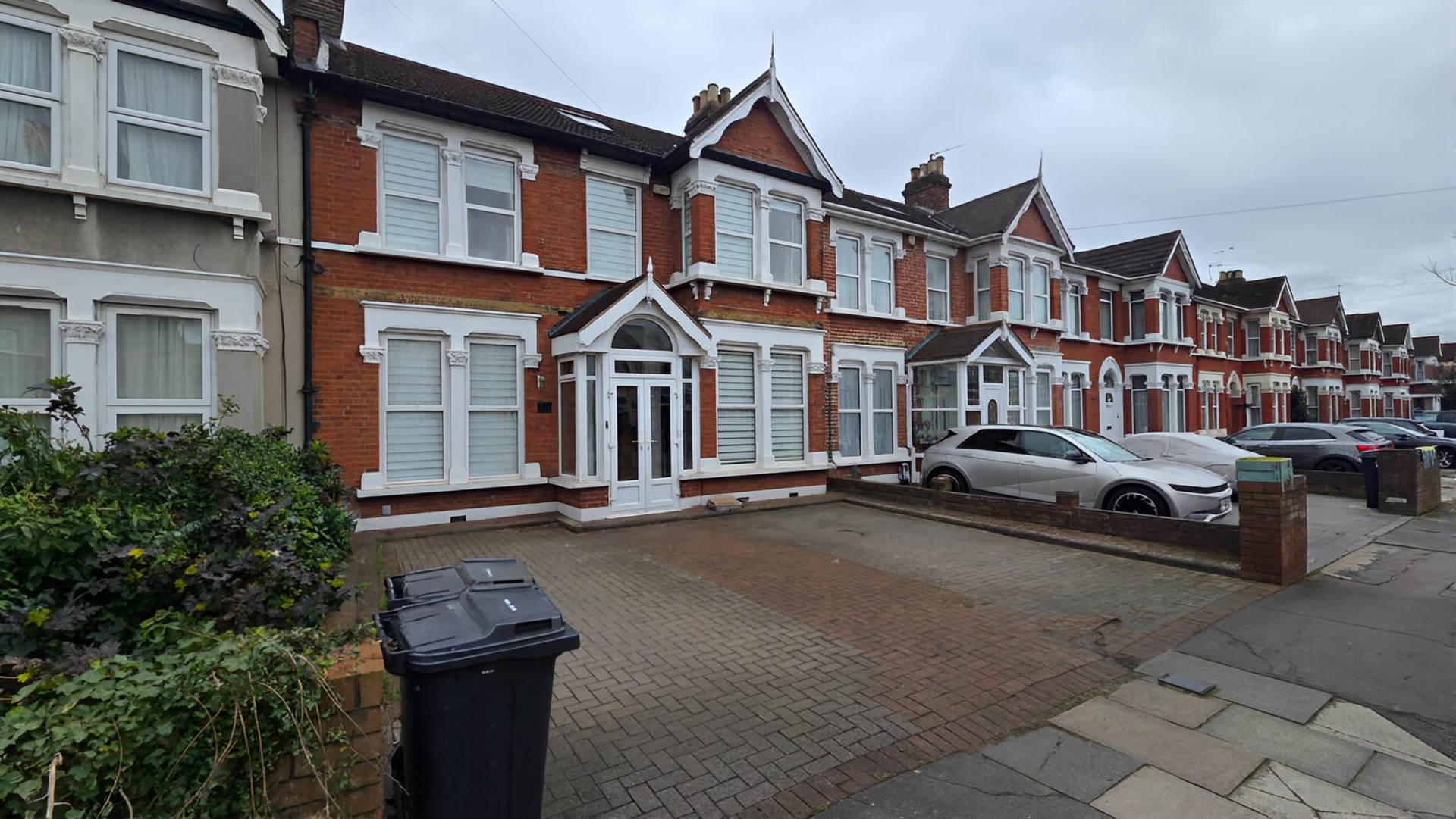 Aberdour Rd, Seven Kings, IG3 9SA, Image 38