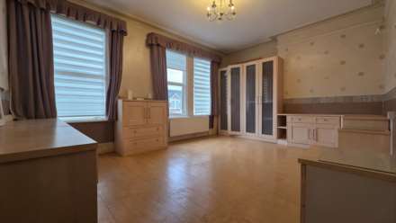 Aberdour Rd, Seven Kings, IG3 9SA, Image 13