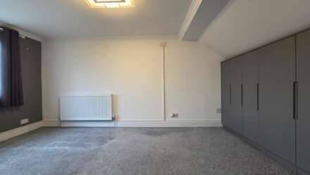 Aberdour Rd, Seven Kings, IG3 9SA, Image 25