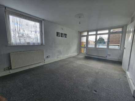 Manor Farm Court, East Ham, E6, Image 3
