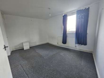 Manor Farm Court, East Ham, E6, Image 9