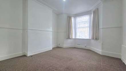 Michigan Avenue, London, E12 5JD, Image 7