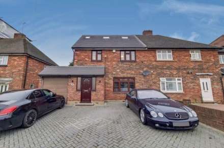 Havering Road, Romford, RM1 4BW, Image 1