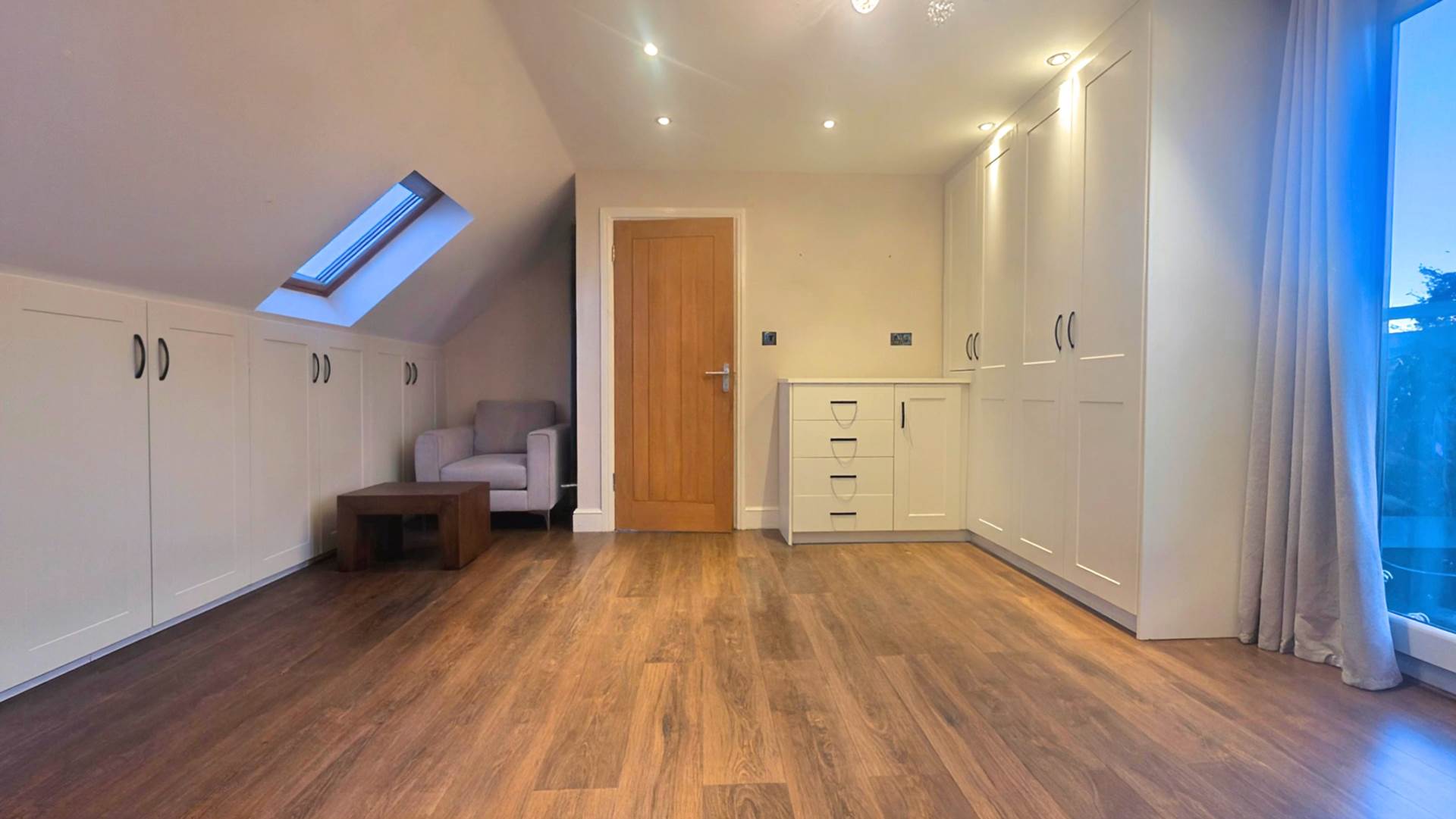 Havering Road, Romford, RM1 4BW, Image 19