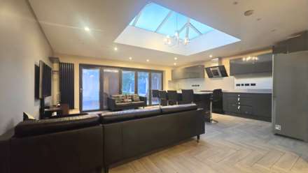 Havering Road, Romford, RM1 4BW, Image 10