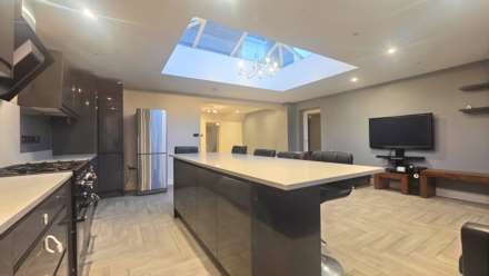 Havering Road, Romford, RM1 4BW, Image 11