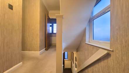 Havering Road, Romford, RM1 4BW, Image 14