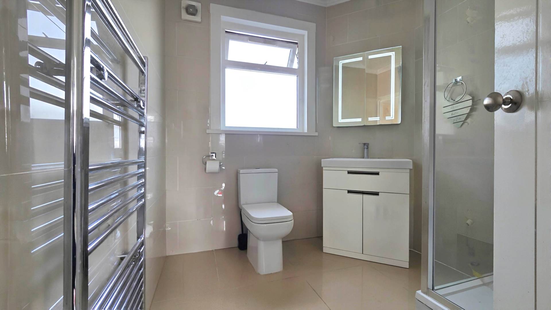 Betchworth Road, Ilford, IG3 9JQ, Image 17