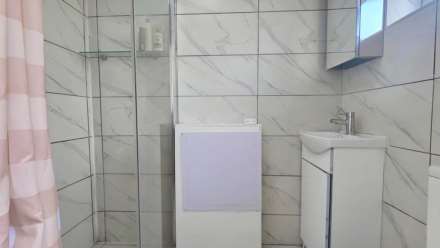 Betchworth Road, Ilford, IG3 9JQ, Image 10