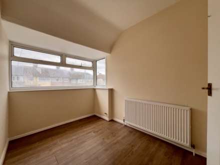 Third Avenue, Dagenham, Essex, RM10, Image 6