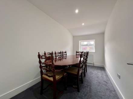 Lambourne Road, Chigwell, IG7 6EJ, Image 6