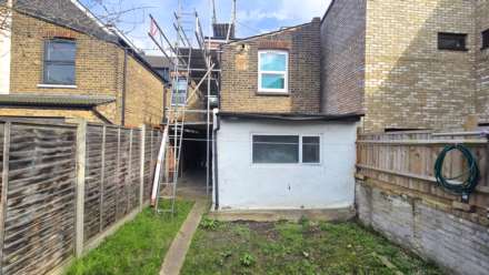 Michigan Avenue, London, E12 5JD, Image 11