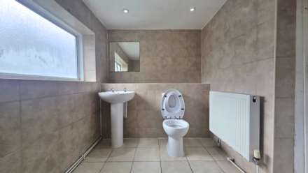 Michigan Avenue, London, E12 5JD, Image 8