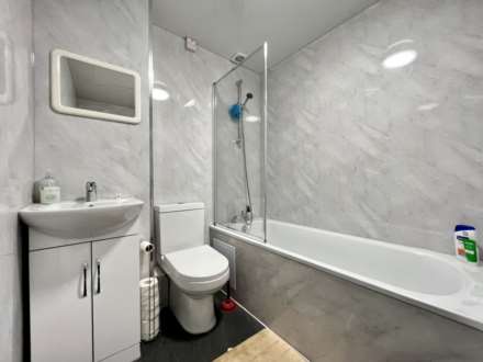 Richmond Street, Plaistow, E13, Image 5