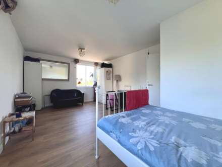 Tenbury Close, Forest Gate, E7 8AX, Image 4