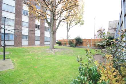 Tenbury Close, Forest Gate, E7 8AX, Image 7