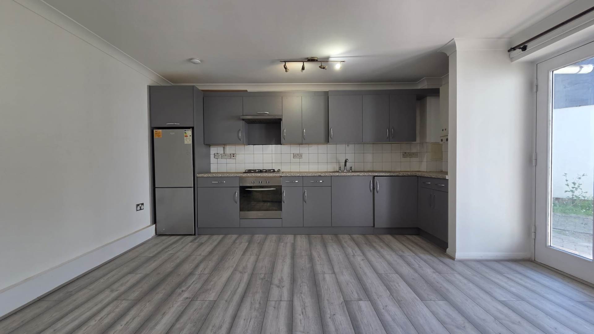 Church Road, Manor Park, E12 6AF, Image 2