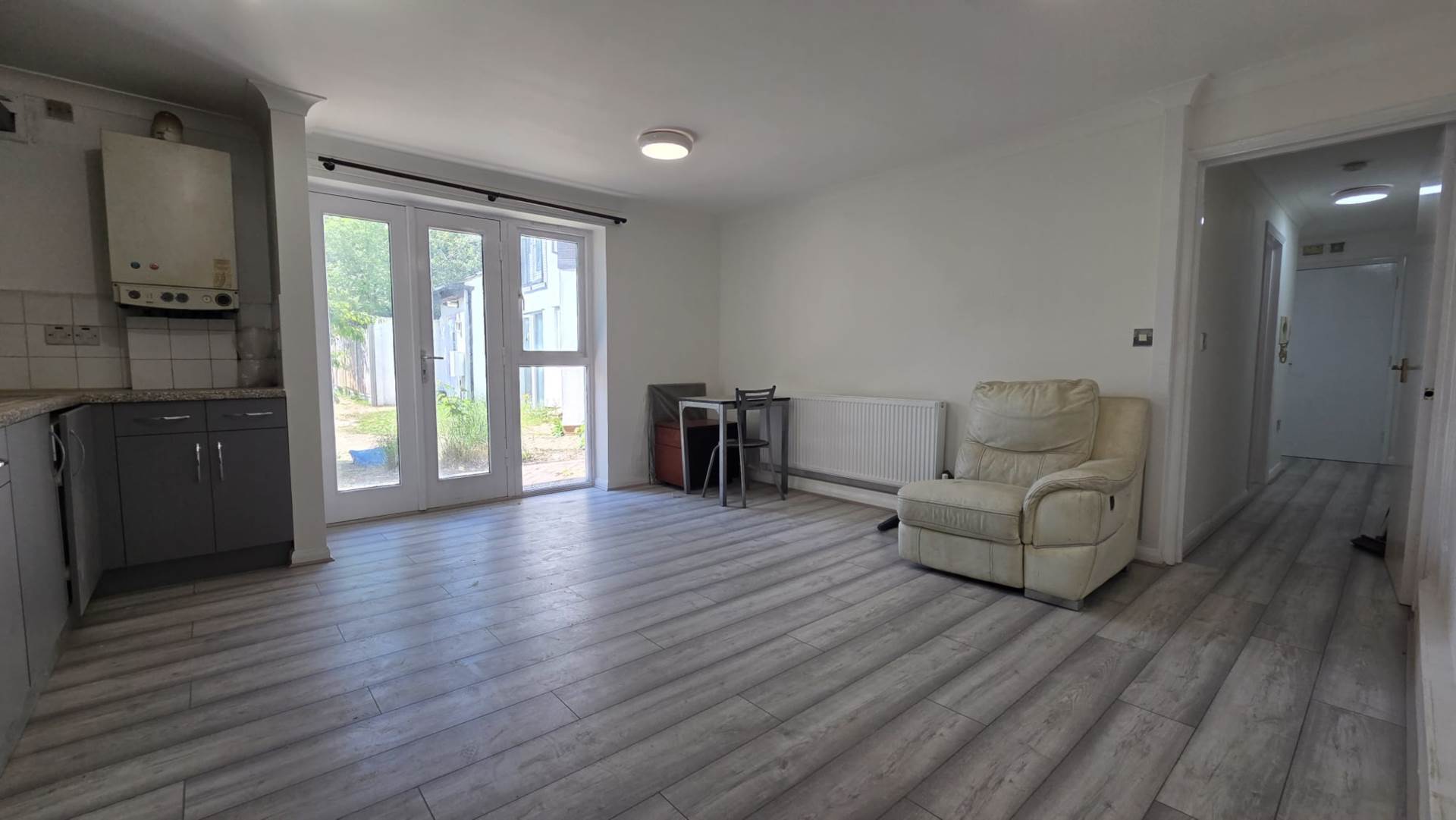 Church Road, Manor Park, E12 6AF, Image 6