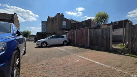 Church Road, Manor Park, E12 6AF, Image 10