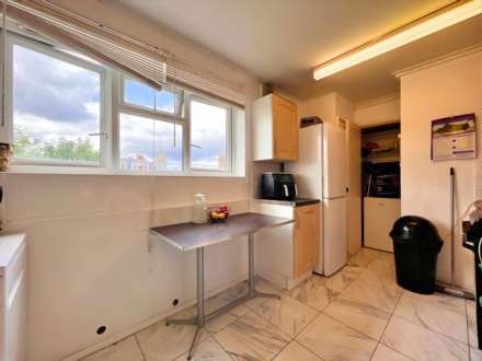 Greenhill Grove, Manor Park, E12 6BA, Image 7