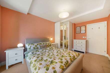 Kempton Mews, East Ham, E6 2BF, Image 12