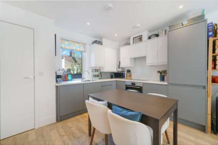 Kempton Mews, East Ham, E6 2BF, Image 8