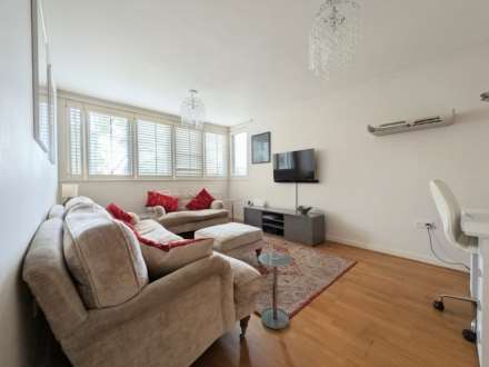 Kinglet Close, Forest Gate, E7 9HF, Image 2
