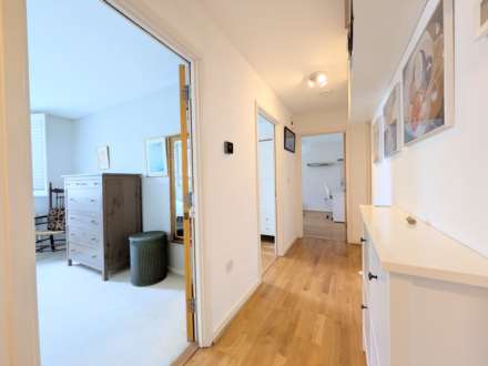Kinglet Close, Forest Gate, E7 9HF, Image 6