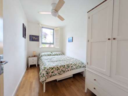 Kinglet Close, Forest Gate, E7 9HF, Image 9