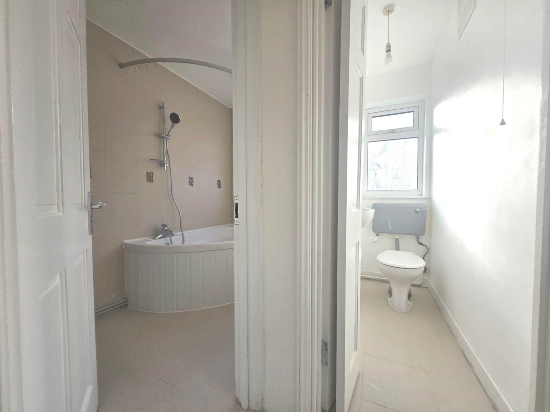 Third Avenue, Manor Park, E12, Image 7