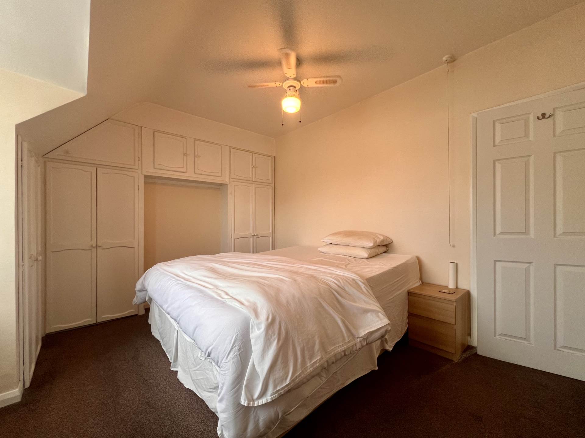 Valence Wood Road, Dagenham, RM8, Image 12