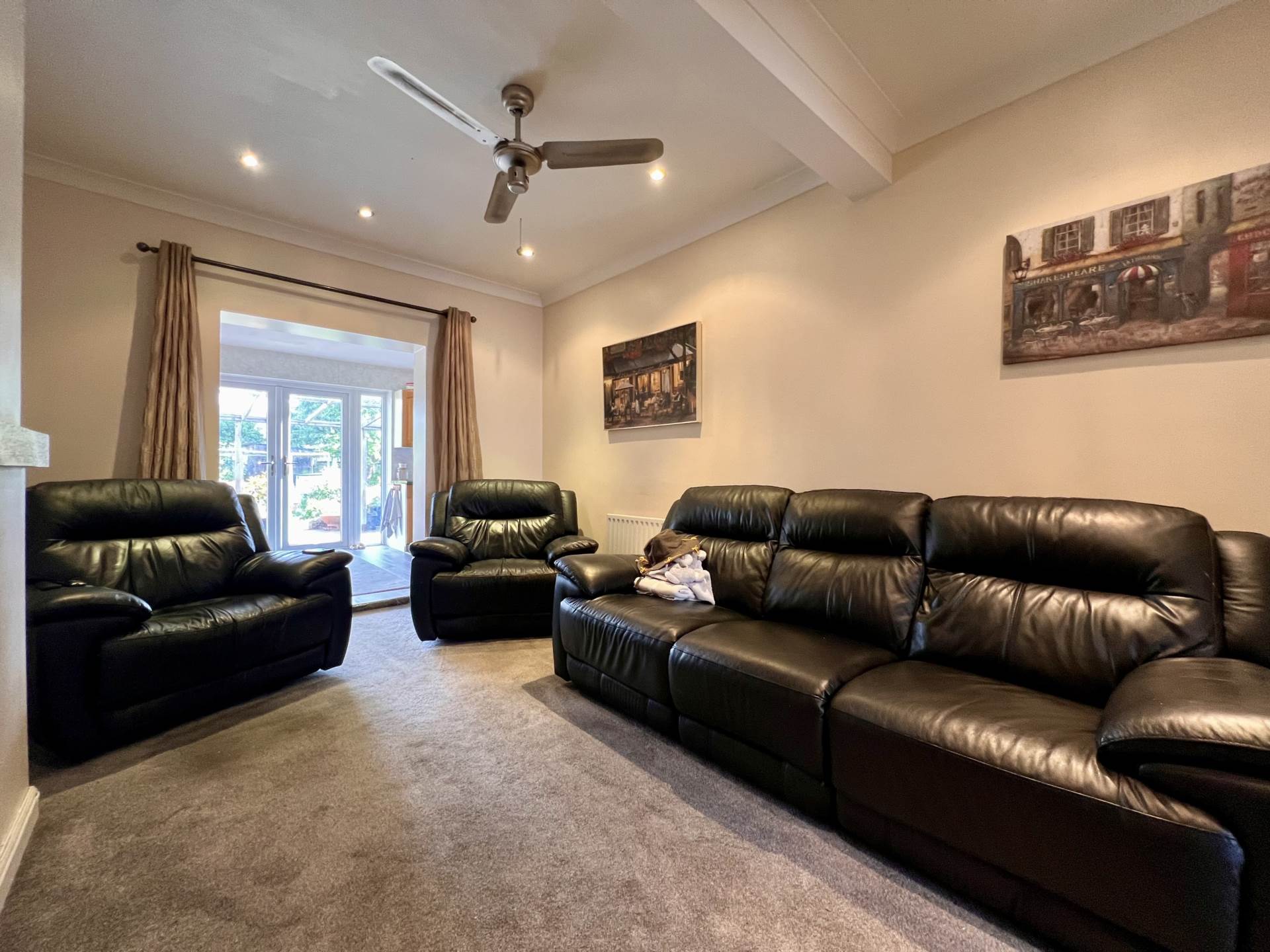 Valence Wood Road, Dagenham, RM8, Image 3