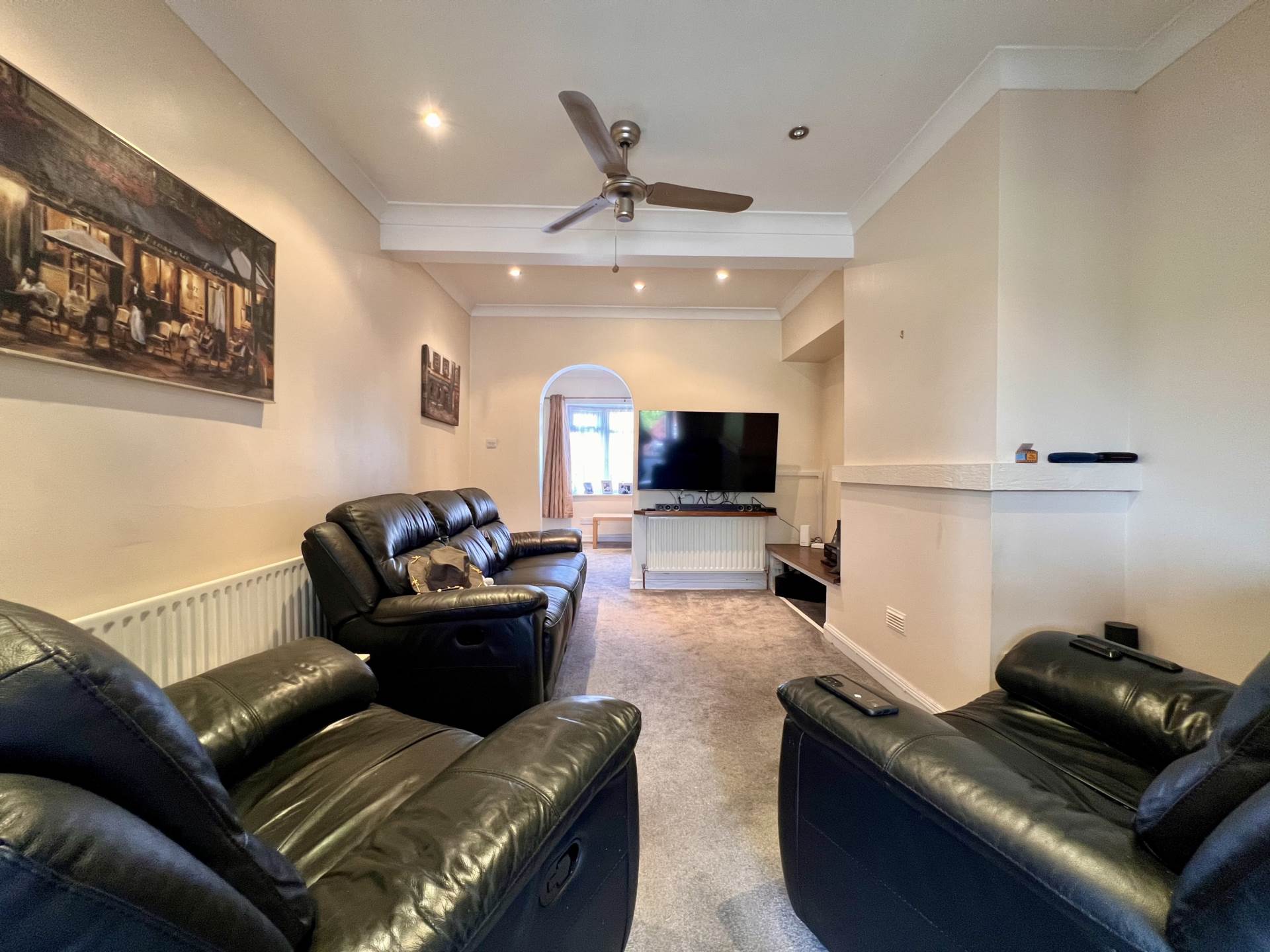 Valence Wood Road, Dagenham, RM8, Image 5