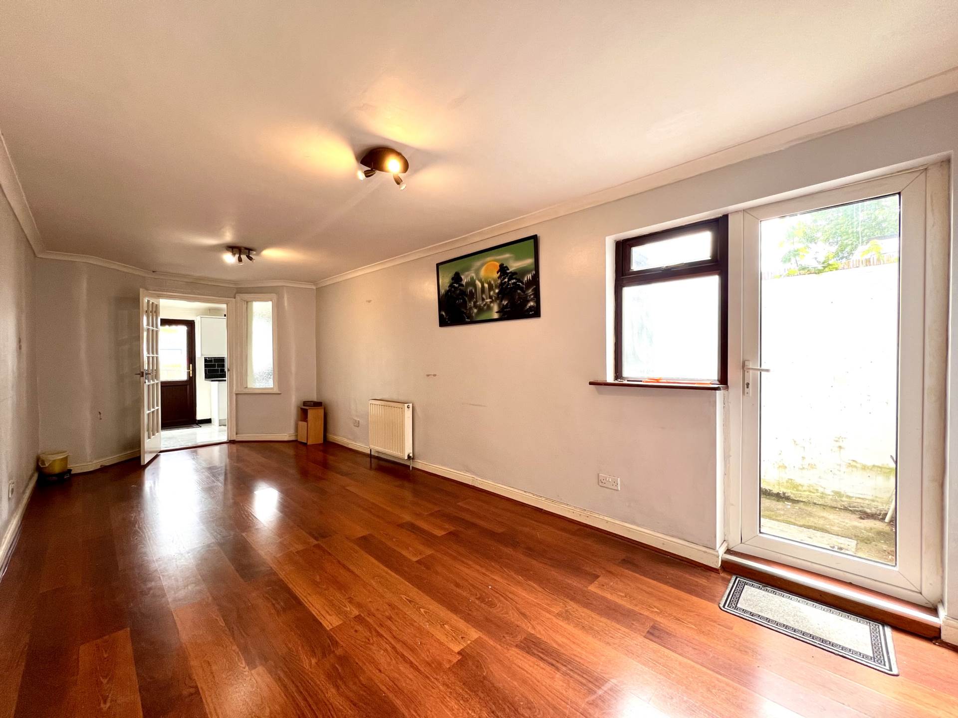Little Ilford Lane, London, E12 5PW, Image 4