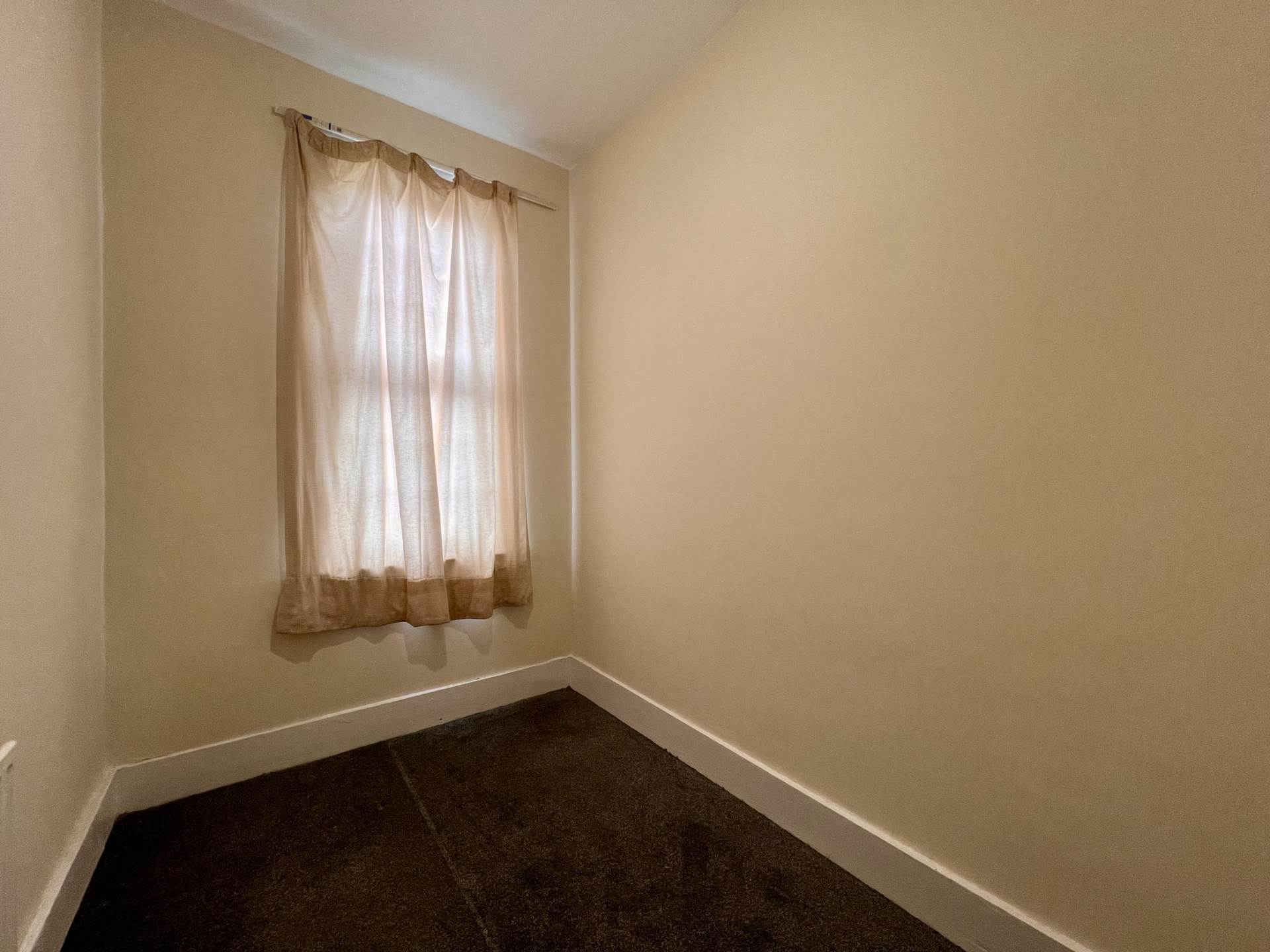 Byron Avenue, Manor Park, E12 6NH, Image 11