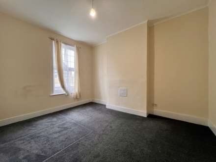 Byron Avenue, Manor Park, E12 6NH, Image 9