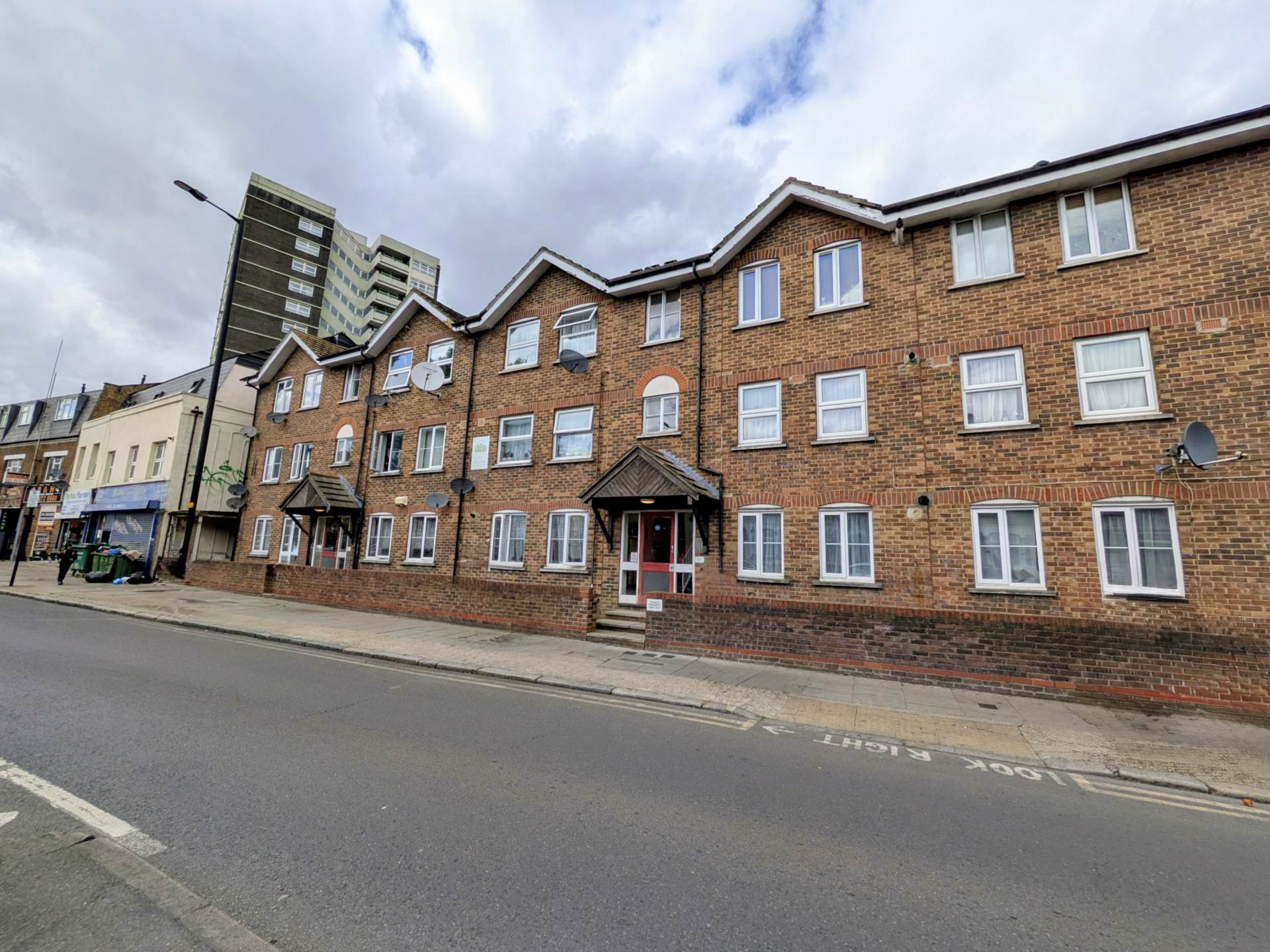 Rowan Court, Plaistow, E13, Image 7