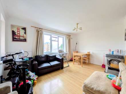 Rowan Court, Plaistow, E13, Image 2
