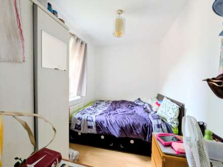Rowan Court, Plaistow, E13, Image 5