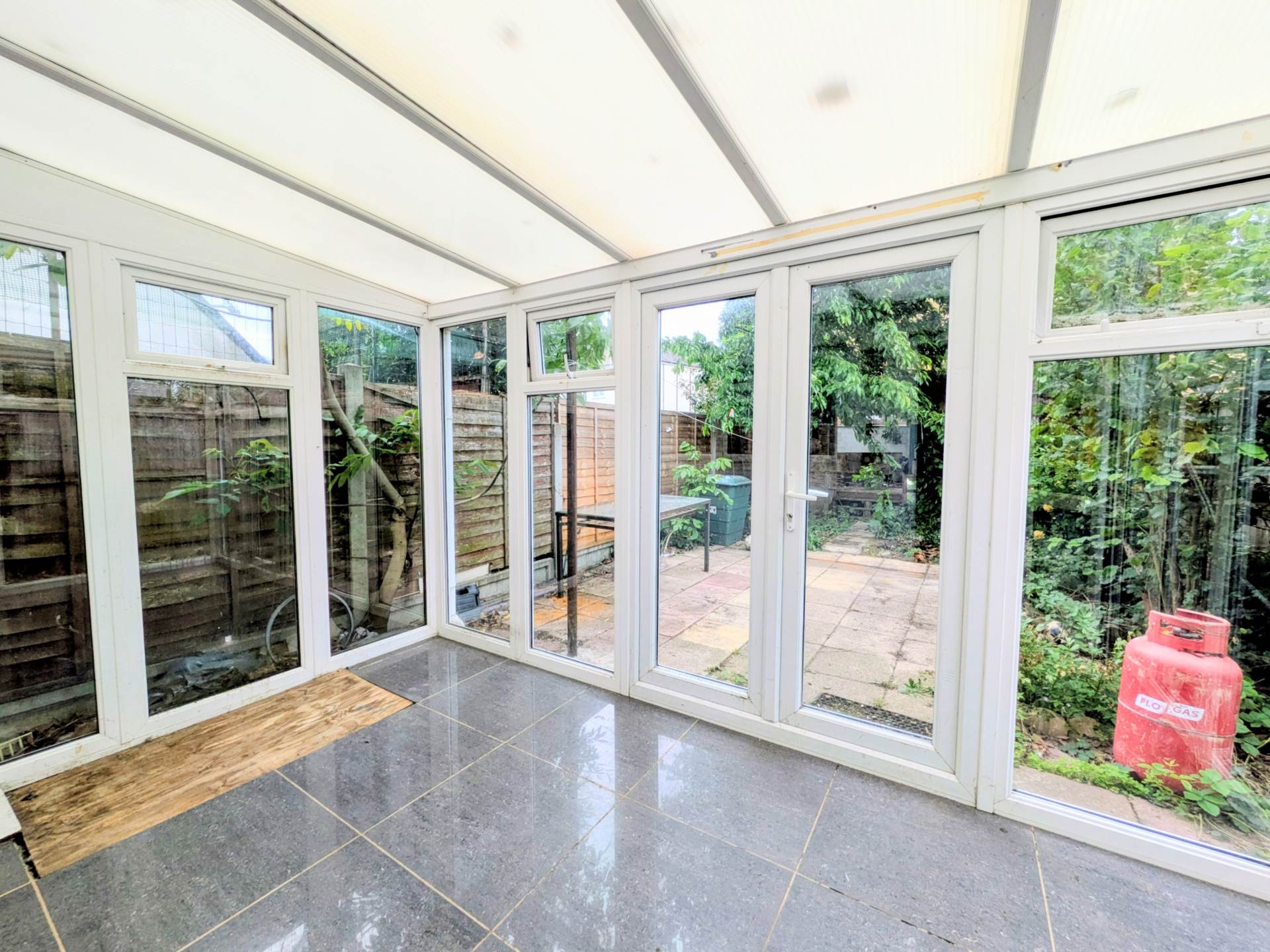 Henniker Gardens, East Ham, E6 3HT, Image 7