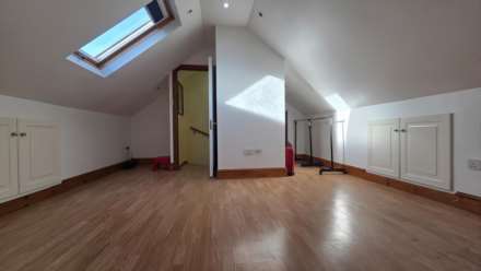 Kempton Road, East Ham, E6 2PB, Image 14