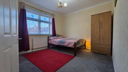 Kempton Road, East Ham, E6 2PB, Image 9