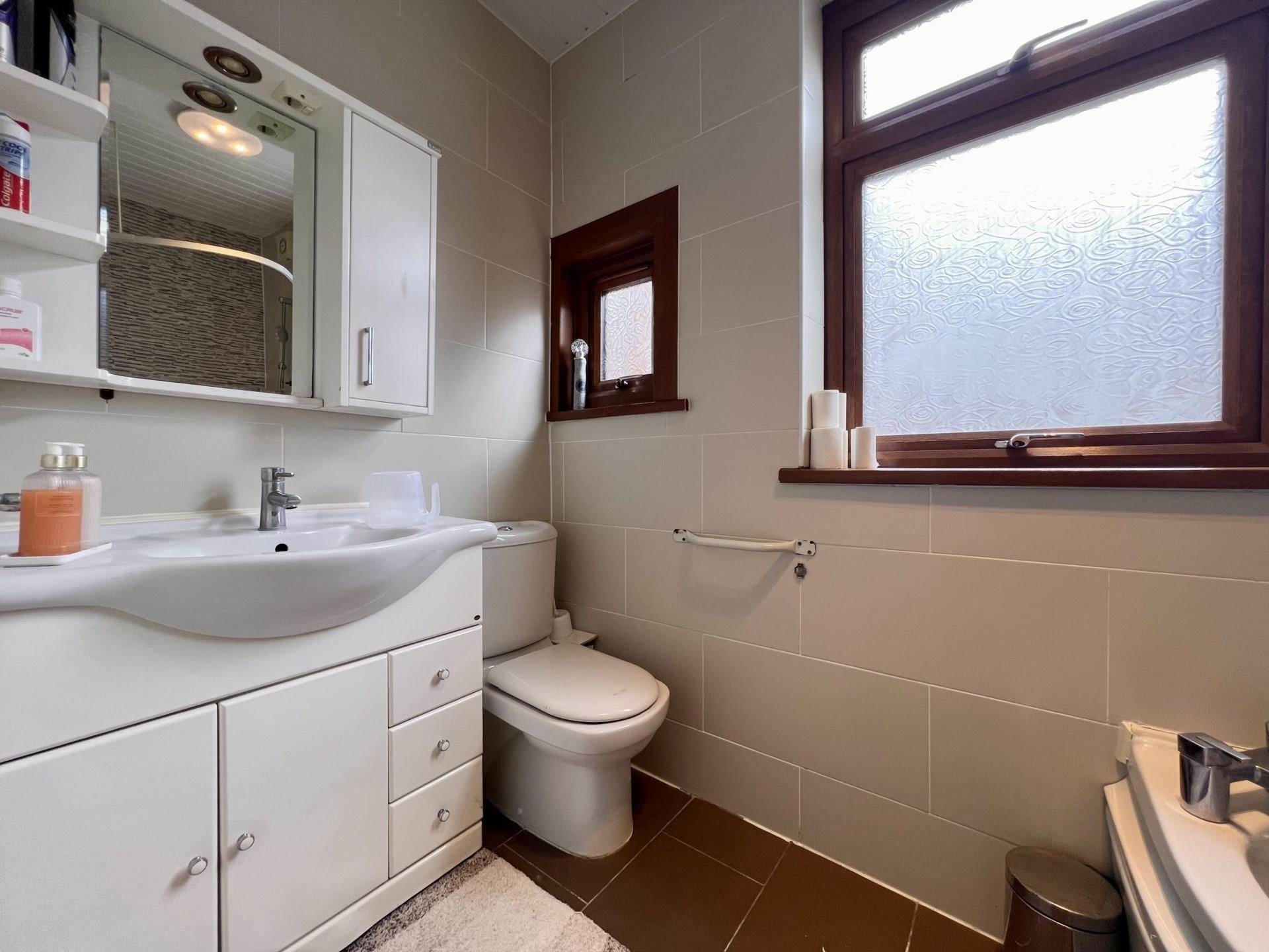 Walpole Road, London, E6, Image 14