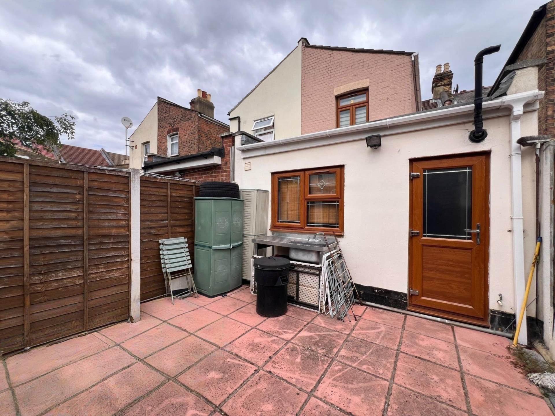Walpole Road, London, E6, Image 17