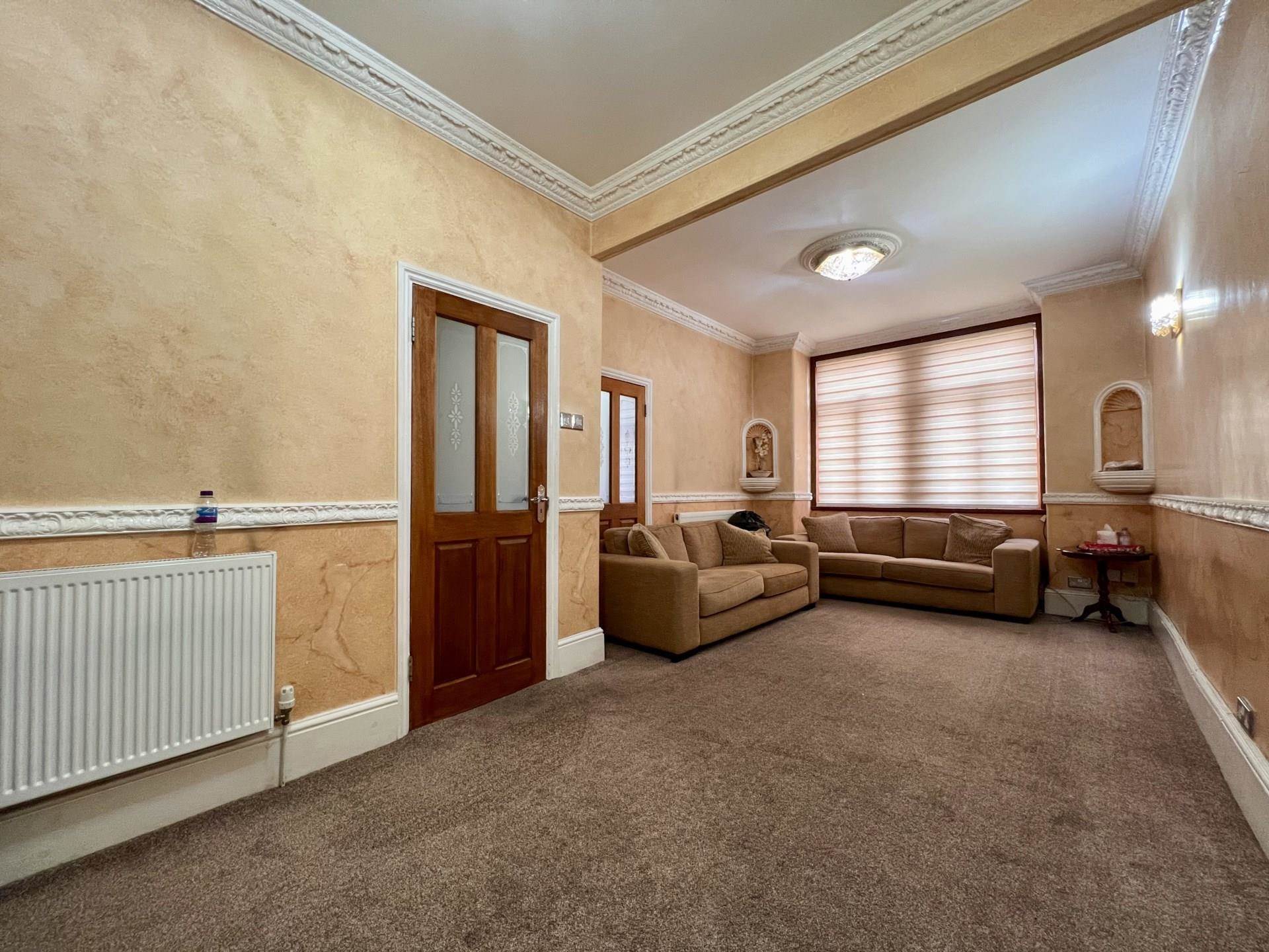 Walpole Road, London, E6, Image 3