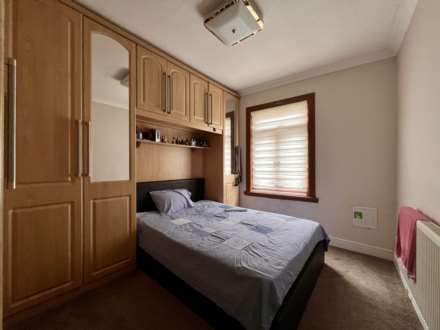Walpole Road, London, E6, Image 12