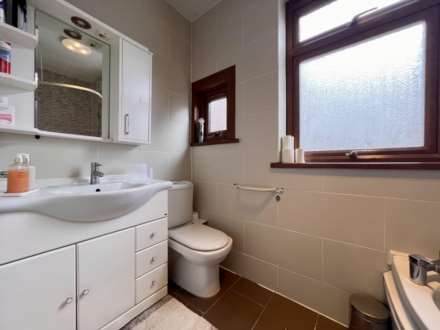 Walpole Road, London, E6, Image 14