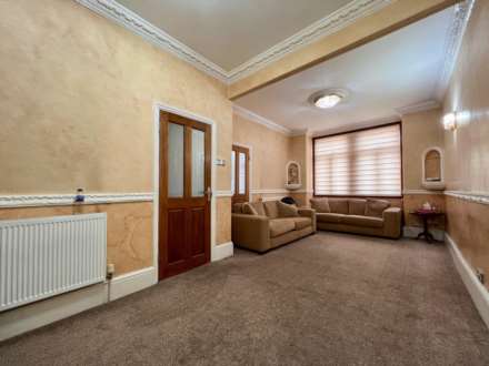 Walpole Road, London, E6, Image 3
